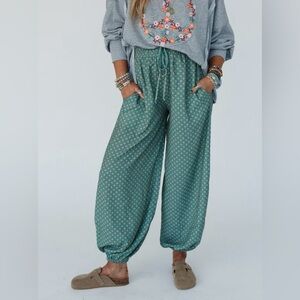 NWT Three Bird Nest MYSTIC MIRAGE PRINTED JOGGERS